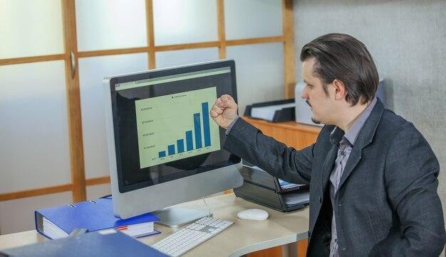 como evitar erros comuns ao investir dinheiro